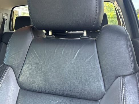 Used 2020 Toyota Tundra Limited w/ Limited Premium Package AWD/4WD image 5