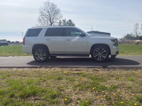 Used 2016 Chevrolet Tahoe LTZ image 3