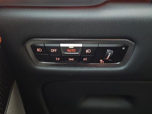 Used 2021 BMW X5 M50i w/ Executive Package image 32