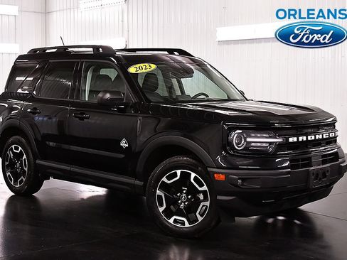 Used 2023 Ford Bronco Sport Outer Banks AWD/4WD image 1