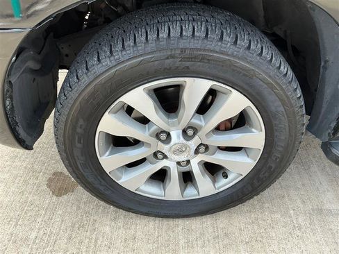 Used 2016 Toyota Sequoia Limited image 22