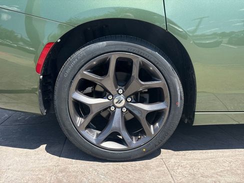 Used 2019 Dodge Charger SXT w/ Plus Group image 11