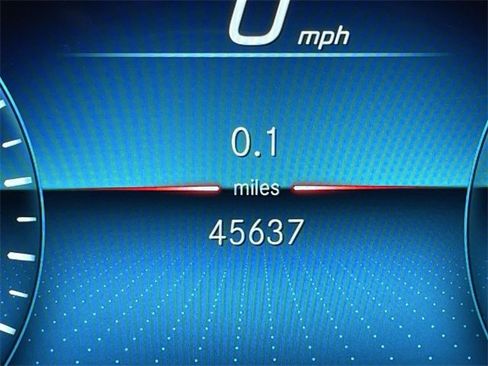 Used 2021 Mercedes-Benz GLE 350 4MATIC image 43