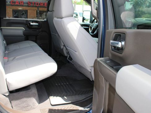 Used 2021 Chevrolet Silverado 2500 LT w/ Convenience Package AWD/4WD image 10