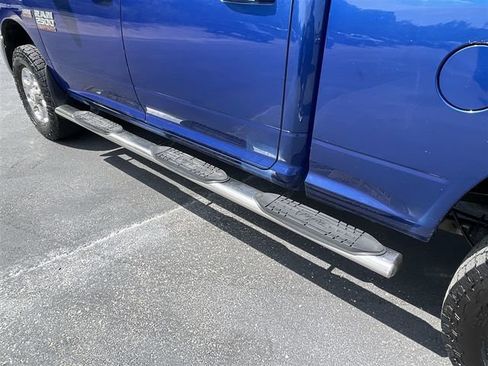 Used 2017 RAM 2500 Big Horn image 27