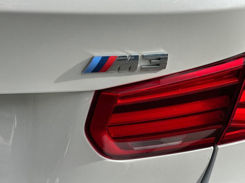 Used 2017 BMW M3 image 38