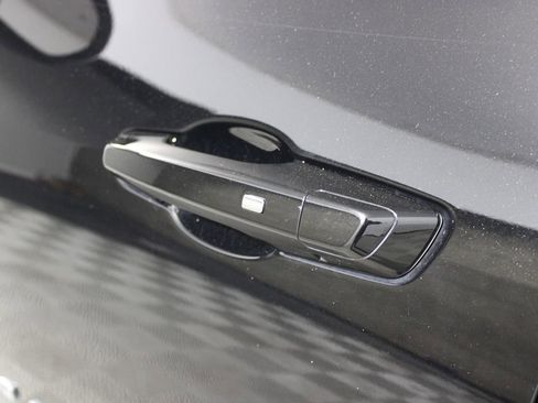 Used 2025 Chevrolet Equinox LT image 35