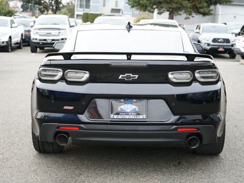 Used 2019 Chevrolet Camaro SS image 4
