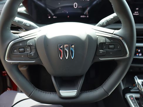 Used 2024 Buick Envista Avenir FWD image 22