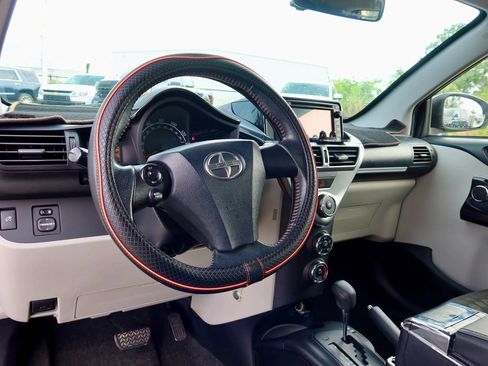 Used 2014 Scion iQ FWD image 9