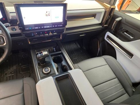 Used 2024 GMC Hummer EV 2X image 20