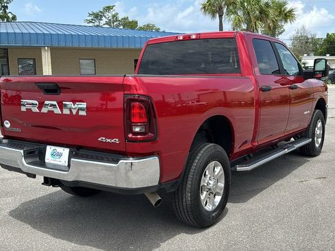 Used 2026 RAM 2500 Big Horn AWD/4WD image 5