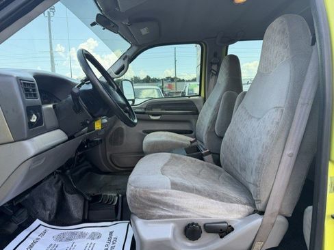 Used 2000 Ford F550 4x4 Crew Cab Super Duty image 15