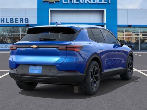 New 2026 Chevrolet Equinox EV LT FWD image 4