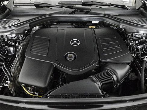 New 2026 Mercedes-Benz GLC 300 4MATIC image 25