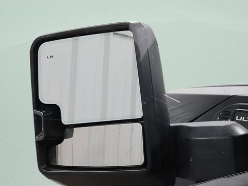Used 2024 GMC Sierra 2500 Denali Ultimate AWD/4WD image 25
