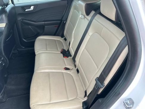Used 2022 Ford Escape SEL AWD/4WD image 25