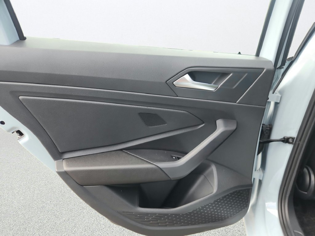 Certified 2025 Volkswagen Jetta Sport FWD image 22