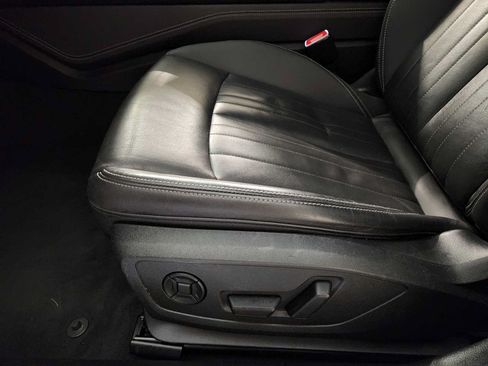 Used 2024 Audi A6 Premium Plus AWD/4WD image 24