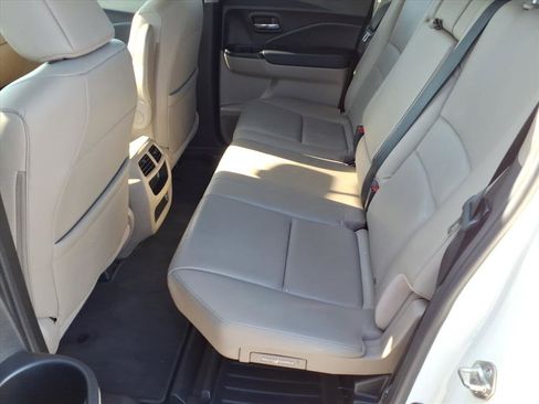 Certified 2019 Honda Ridgeline RTL-T image 21