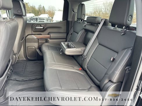 Used 2021 GMC Sierra 1500 SLT image 18