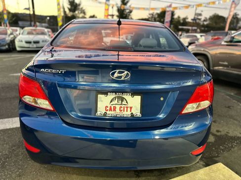 Used 2016 Hyundai Accent SE w/ Option Group 03 image 6