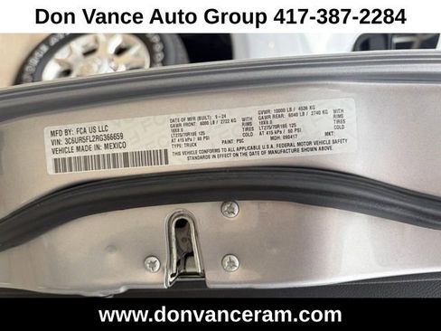 Used 2024 RAM 2500 Laramie AWD/4WD image 27