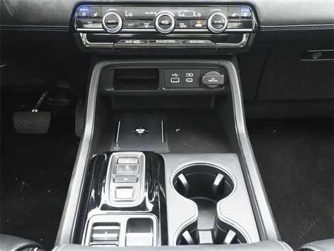 Used 2023 Honda Pilot Elite image 26