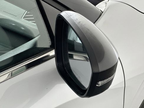 Used 2024 Mitsubishi Outlander SE Black Edition image 10