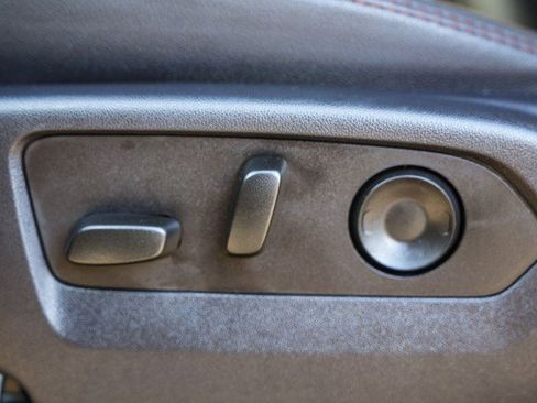 Used 2024 GMC Sierra 2500 AT4 w/ AT4 Premium Plus Package image 28