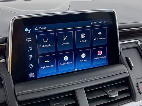 Used 2022 Chevrolet Suburban LT w/ LT Signature Plus Package image 15