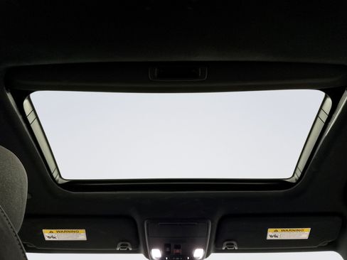 Used 2023 Honda Accord Sport image 19
