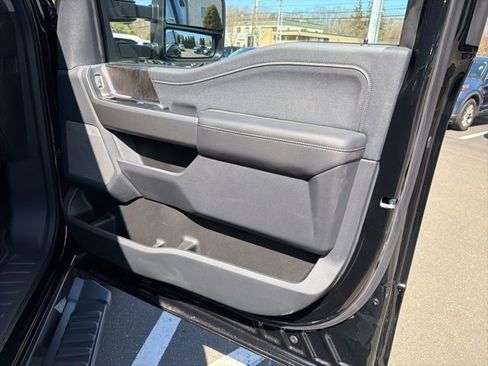 Used 2026 Ford F350 Lariat w/ Black Appearance Package image 10