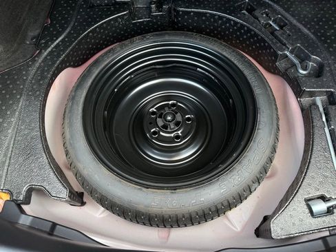 Used 2022 MAZDA MAZDA3 s image 25