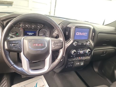 Used 2021 GMC Sierra 1500 Elevation w/ X31 Off-Road Package AWD/4WD image 7