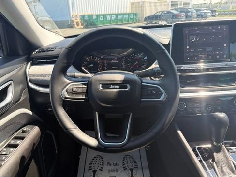 Used 2022 Jeep Compass Latitude w/ Convenience Group AWD/4WD image 14