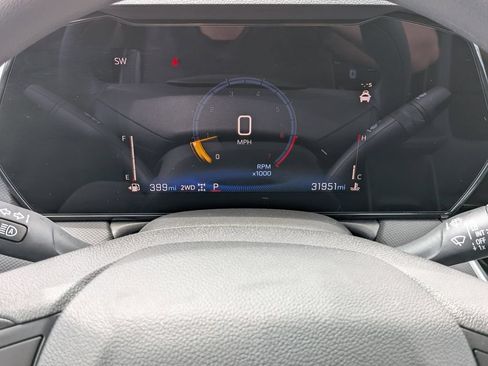 Used 2025 Chevrolet TrailBlazer LT AWD/4WD image 15
