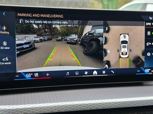 Used 2025 BMW 330i xDrive Sedan w/ M Sport Package image 31