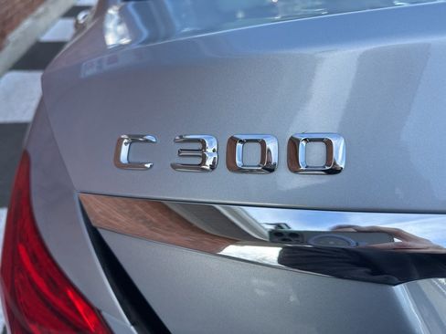 Used 2016 Mercedes-Benz C 300 4MATIC Sedan image 37