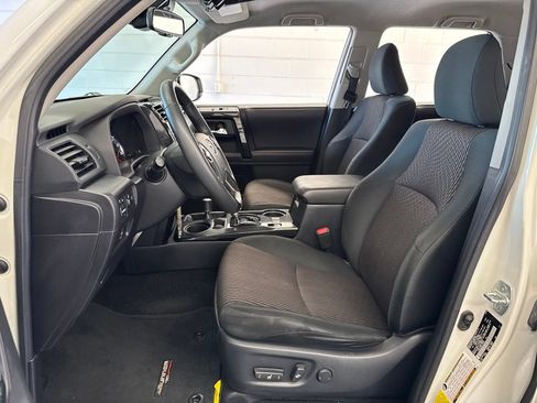 Used 2020 Toyota 4Runner TRD Off-Road AWD/4WD image 14