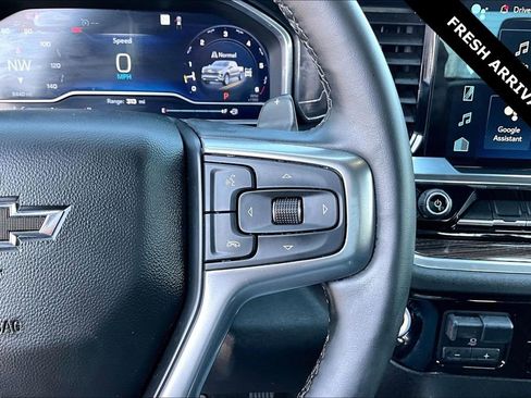 Used 2025 Chevrolet Silverado 1500 RST AWD/4WD image 13
