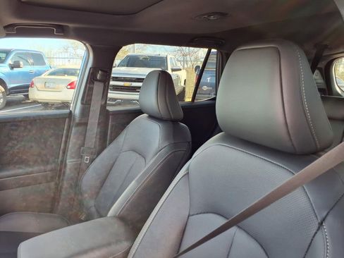 New 2026 Subaru Outback Limited AWD/4WD image 18