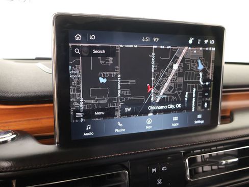 Used 2021 Lincoln Aviator Reserve w/ Equipment Group 202A AWD/4WD image 7