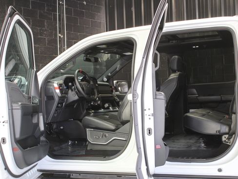 Used 2023 Ford F150 Raptor w/ Raptor Carbon Fiber Package image 31