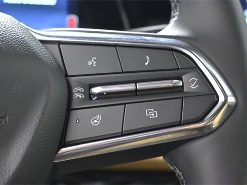 New 2026 Chevrolet Equinox ACTIV w/ Convenience Package III image 23