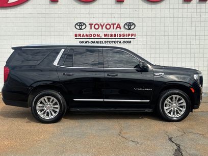 Used 2022 GMC Yukon SLT w/ SLT Luxury Package