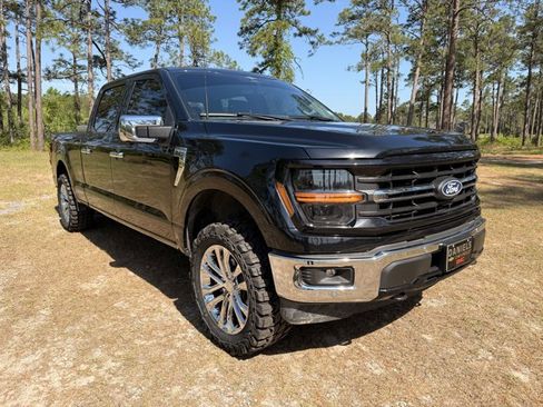 Used 2024 Ford F150 XLT w/ Equipment Group 302A MID image 7