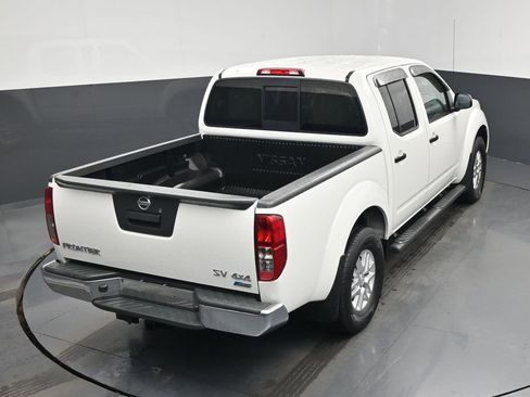 Used 2019 Nissan Frontier SV image 24