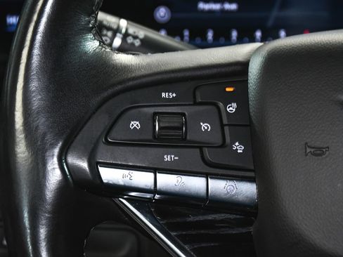 Used 2022 Cadillac Escalade Sport AWD/4WD image 32