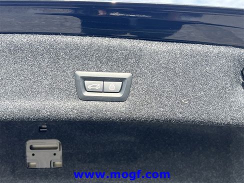 Used 2022 BMW M3 Competition image 27